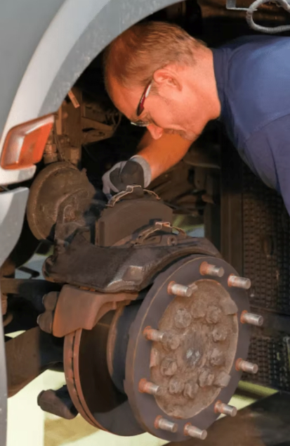 this image shows mobile diesel mechanic in Portland, OR